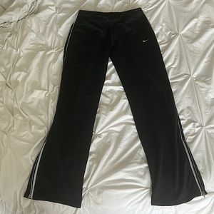 Nike Women’s Fit Dry Black Athletic Pants Size Small